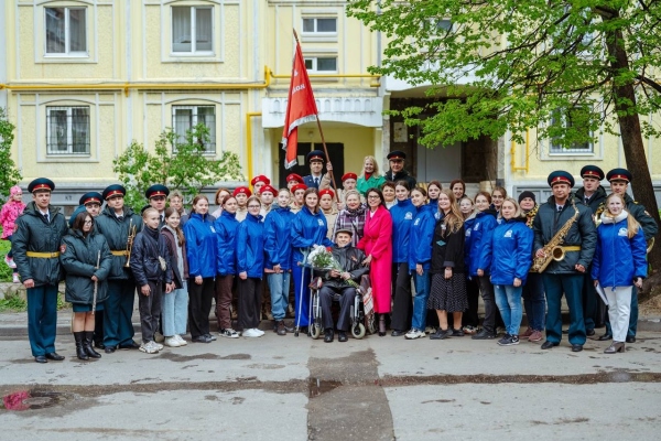 В Нижегородской области в преддверии Дня Победы прошли акции «Парад у дома ветерана»